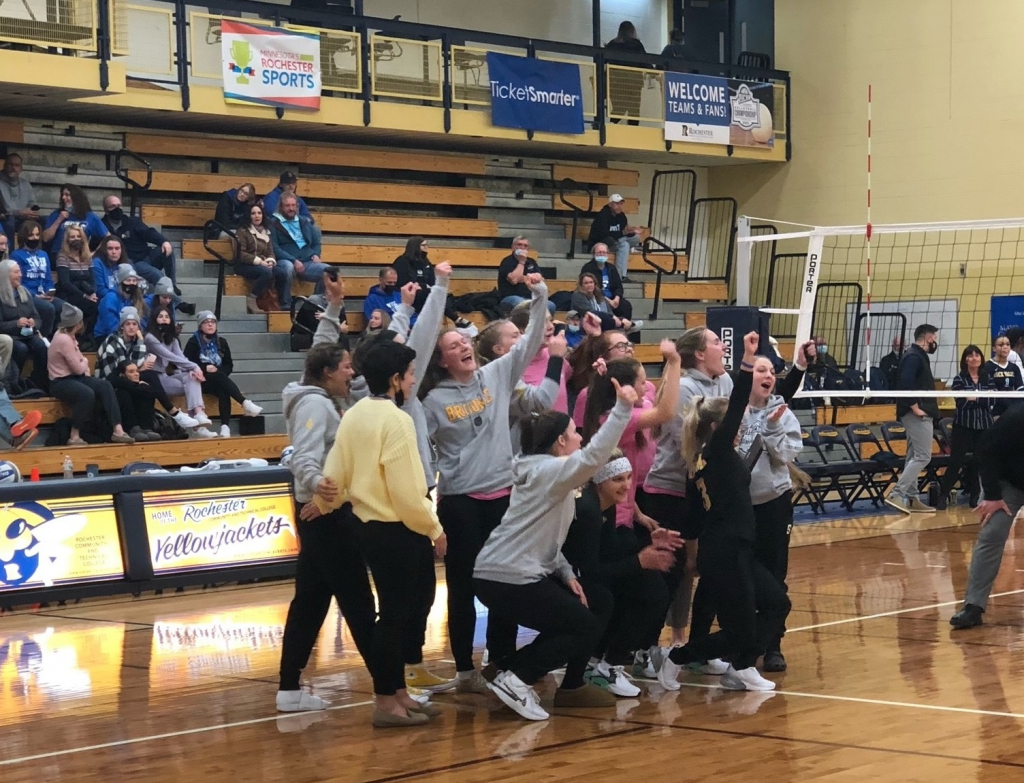 The Hornets were awarded the 2021 NJCAA Division III National Championship Sportsmanship Award for their enthusiasm and passion on the court during the tournament.