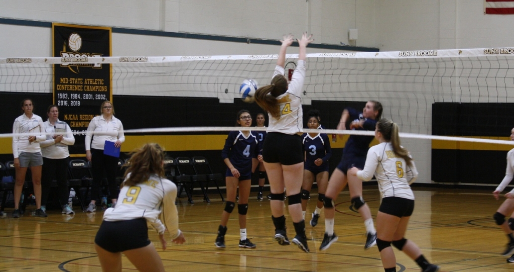 SUNY Broome women's volleyball team went 1-2 at the Herkimer