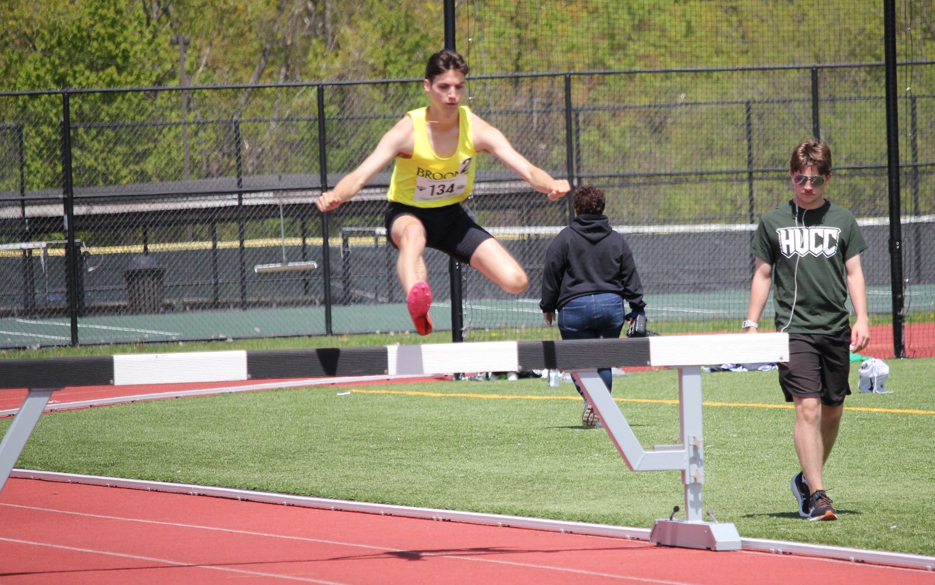 Track & Field: Men Place 3rd In Region III Championships | The Buzz